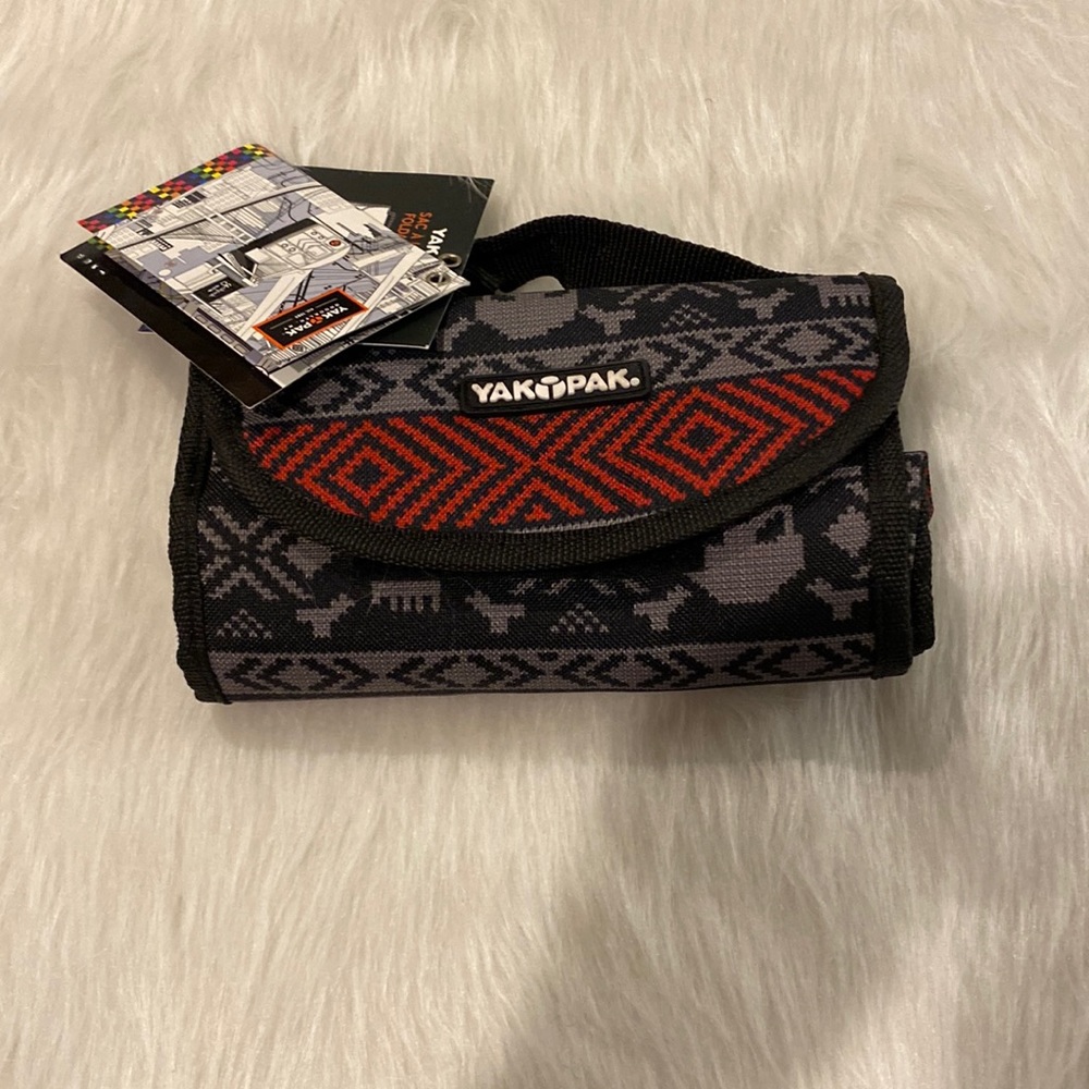 Yak Pak Lunch Tote.     Tote M-33